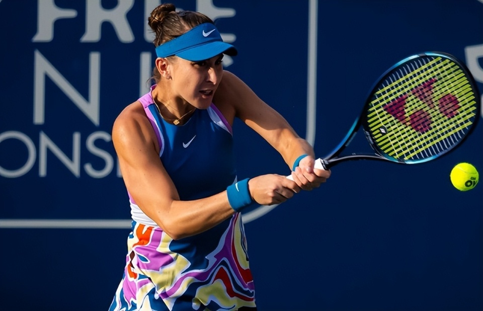 波兰队轻取英格兰队，王皓惊艳四座